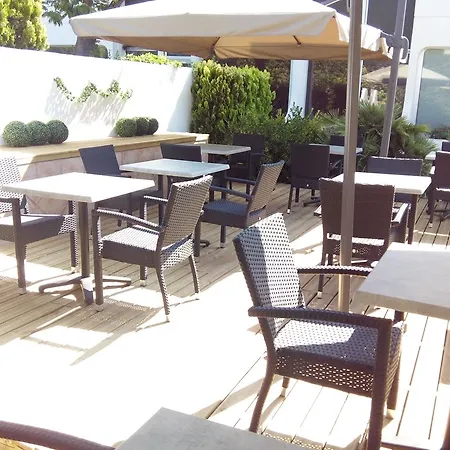 Hotel Kyriad Sud