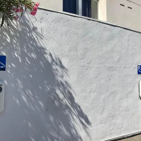 Hotel Kyriad Sud Martigues